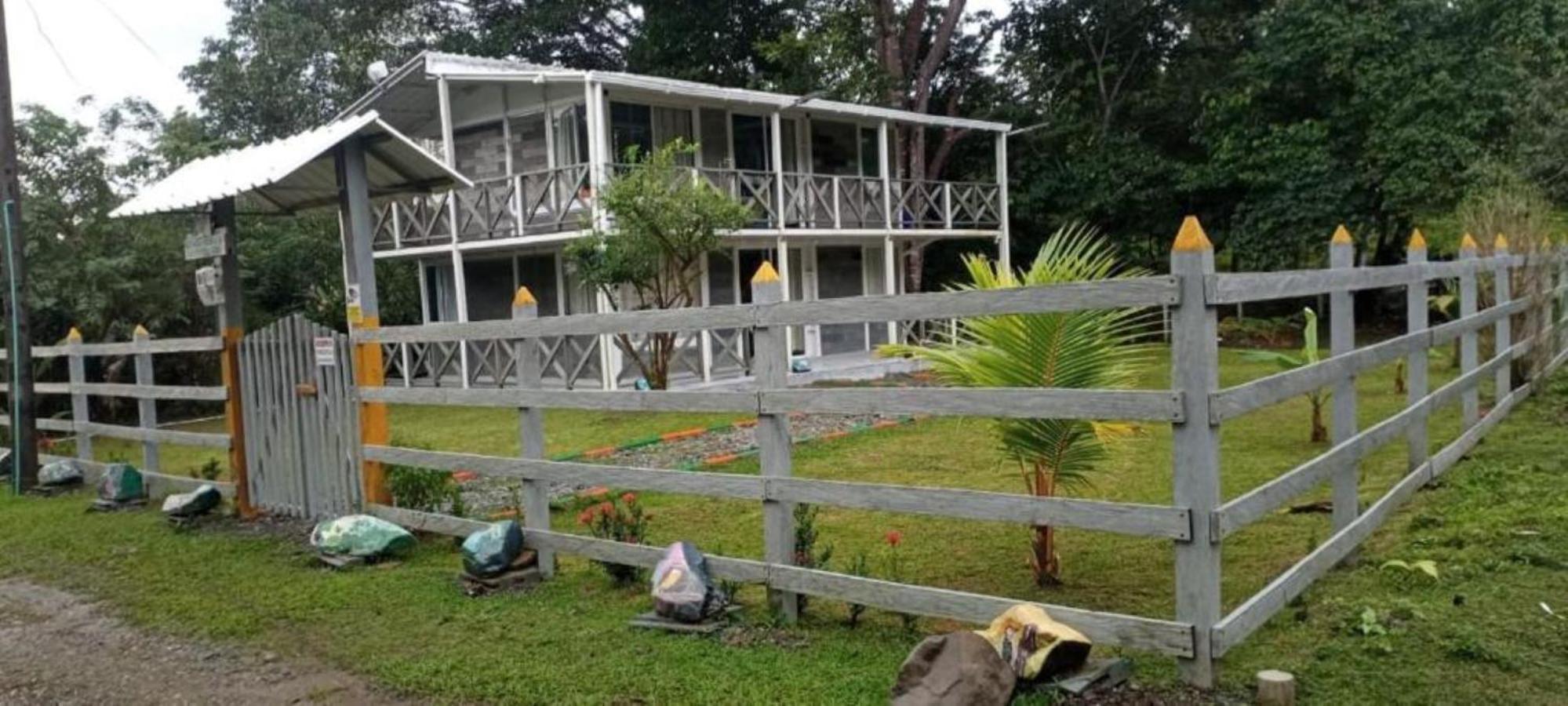 Casa De Vacaciones Ecowasi Veras Capurgana Exterior photo
